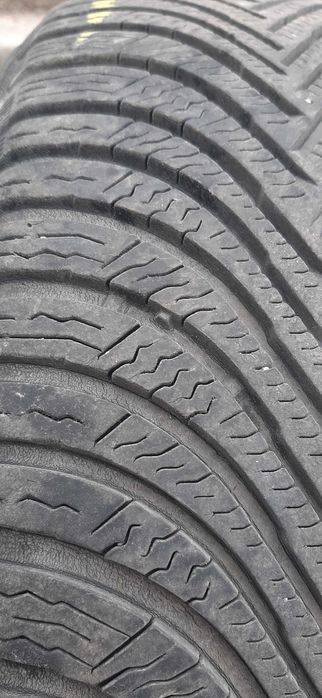 Гуми Michelin Alpin 4  215/60/16