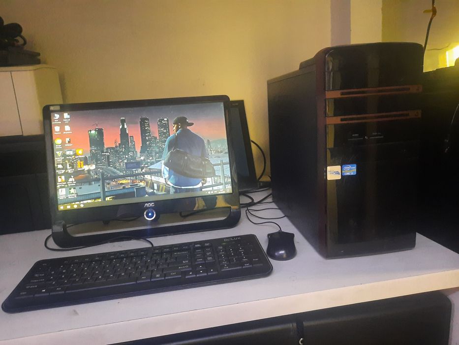 Компьютер С Игрыми core i3 Озу 6 гб hdd 500 gb Amd Radeon