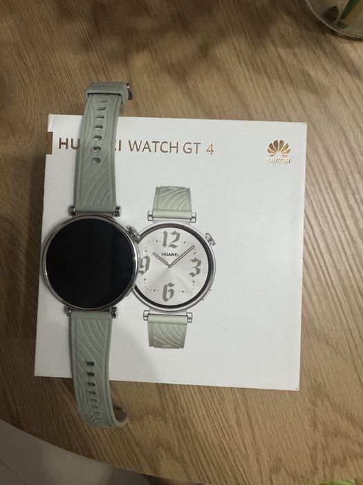 Ceas smartwatch Huawei GT4