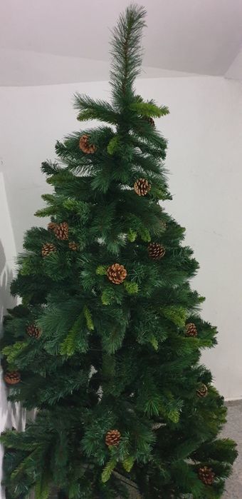 Brad artificial cu ghinda 210 cm