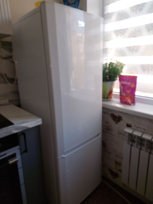 Продам холодильник beko