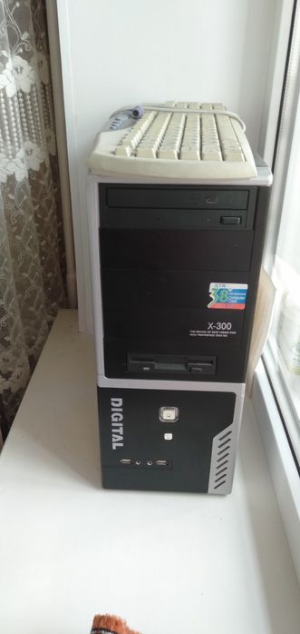 Монитор продается Samsung новый