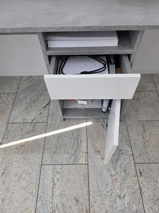 Birou Modern cu Sertare - Design Minimalist (120x53x75cm)