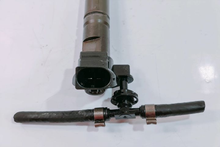 Injector  Bosch 3.0 cdi 0986435355 Mercedes-Benz CLS-Class C219 seria