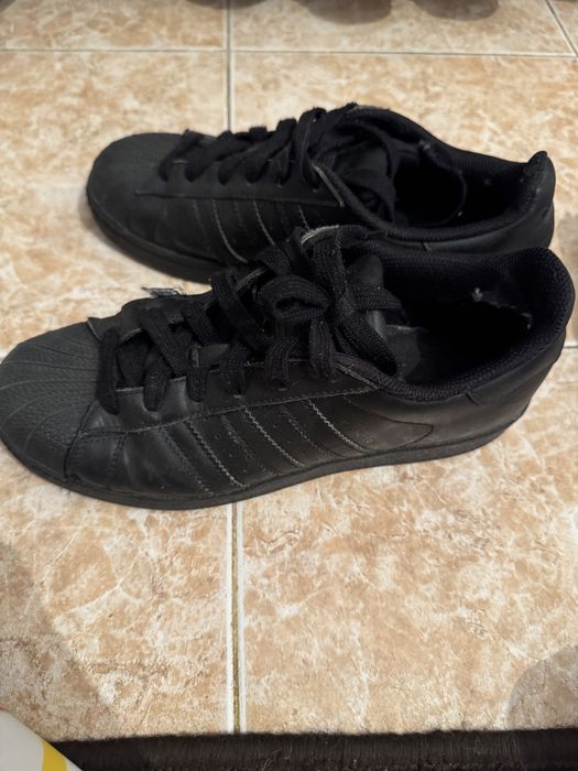Adidas Superstar