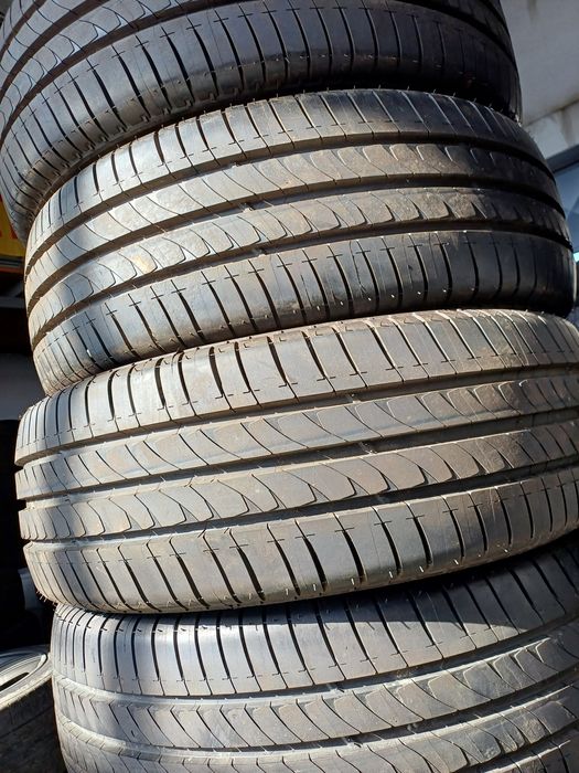 Гуми 225/65/16С  Мишелин