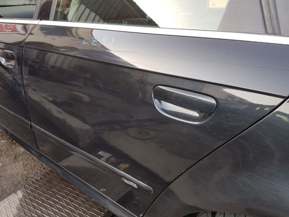 Usa / Portiera Stanga Spate Audi A4 B7 2004 - 2008 Cod Culoare LZ9Y