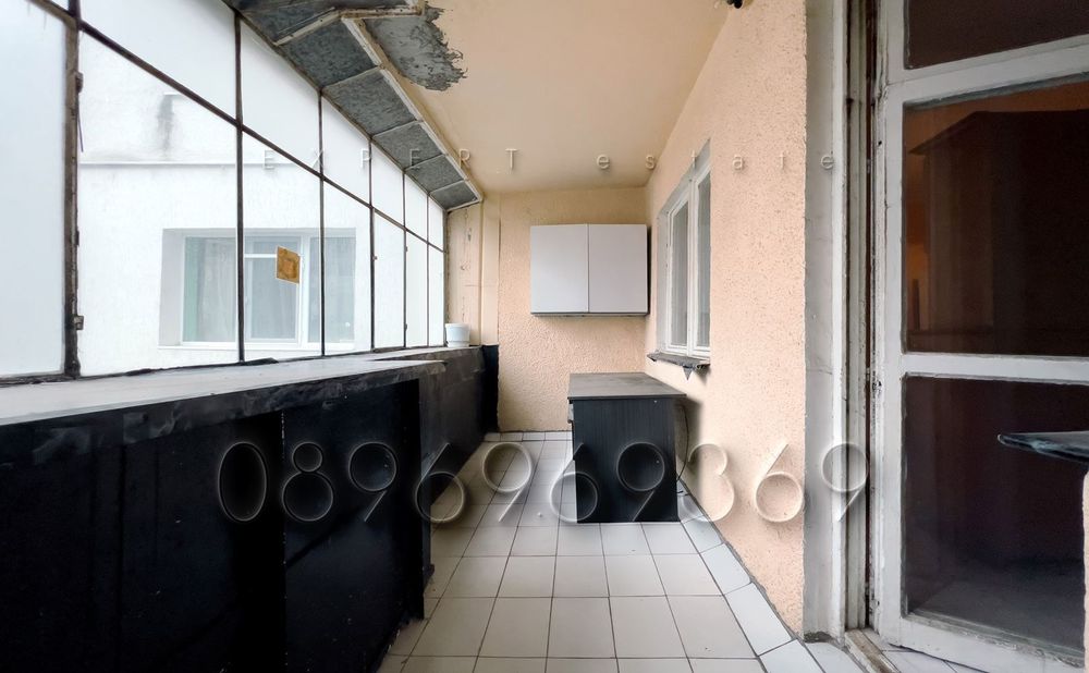 Продава се Тристаен апартамент в Варна, Възраждане 4 - 104 кв.м за 928 €/кв.м - Снимка #12