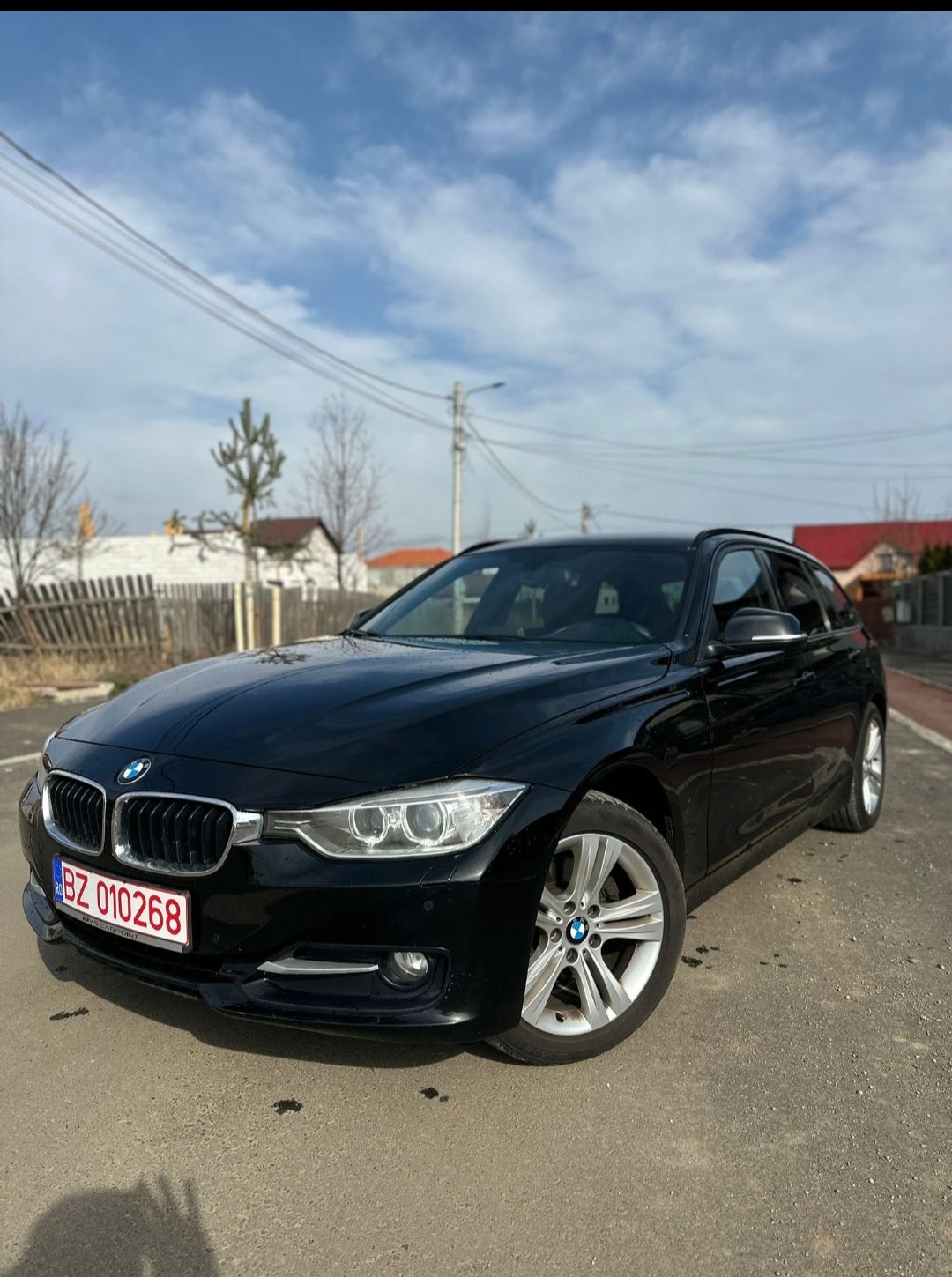 Vand BMW 320d 184 cp, varianta Sport Line , 2013/08 , 204.000 km reali