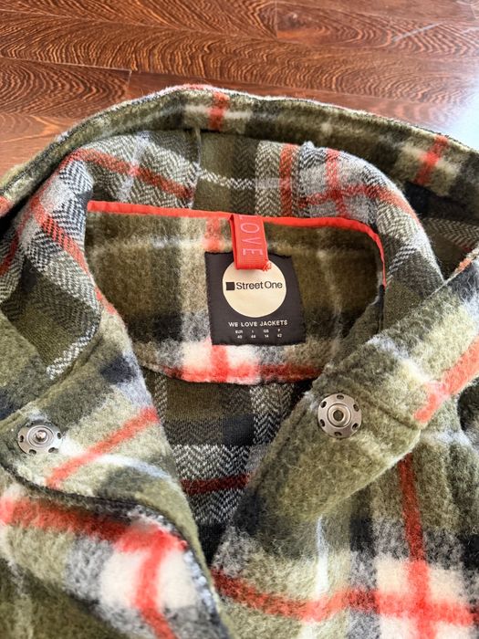 Geaca/ haina Street One