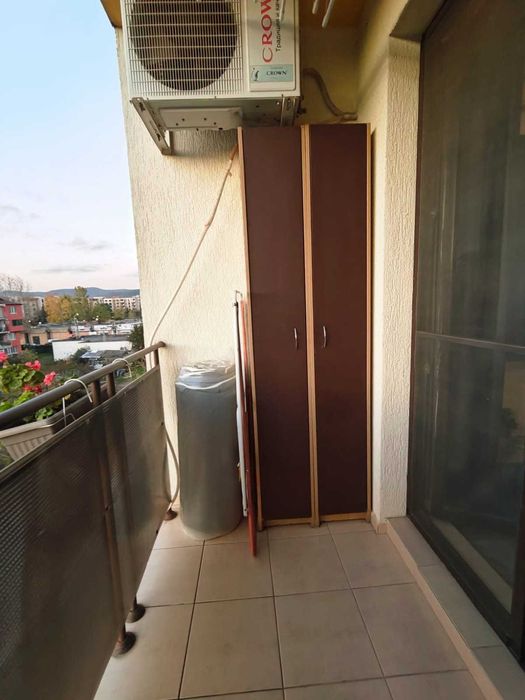 Обзаведен двустаен идеално местоположение басейн