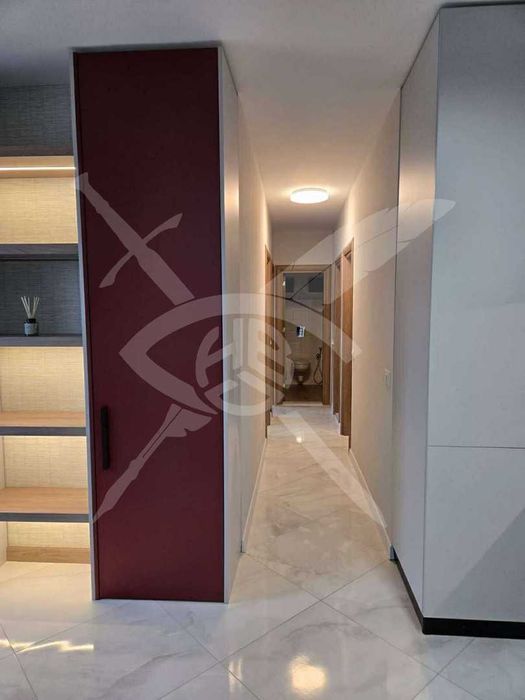 Тристаен апартамент в кв. Студентски град №180531