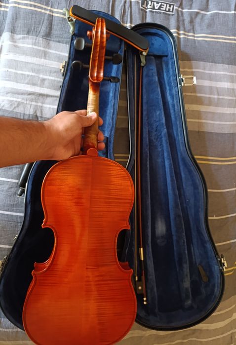 "Skripka Alt"

Brend: Otto Jos. K