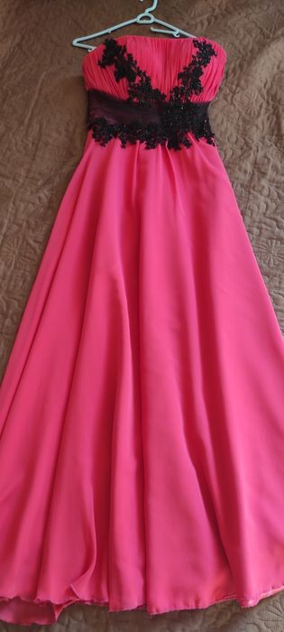 Бална рокля шифон, сатен и дантела