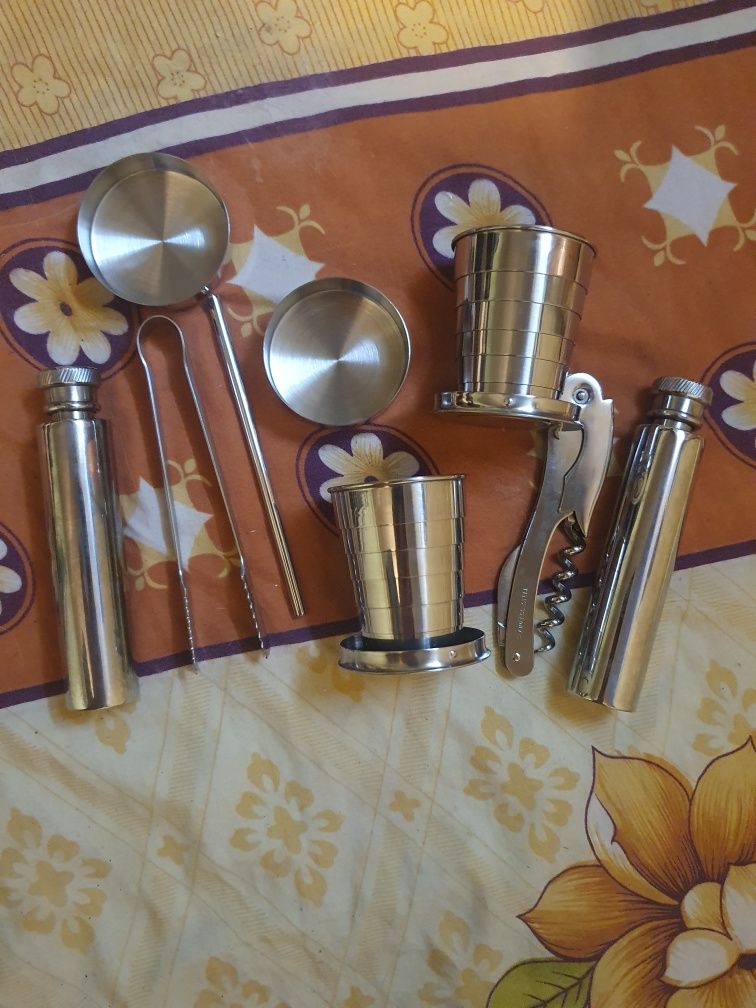 Set pentru picnic în stare perfectă adus din Anglia