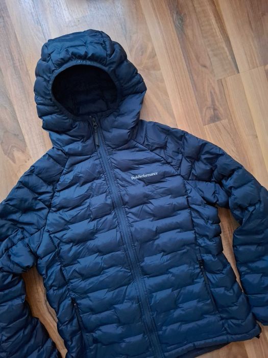 Peak Performance Argon Light Hood Jacket