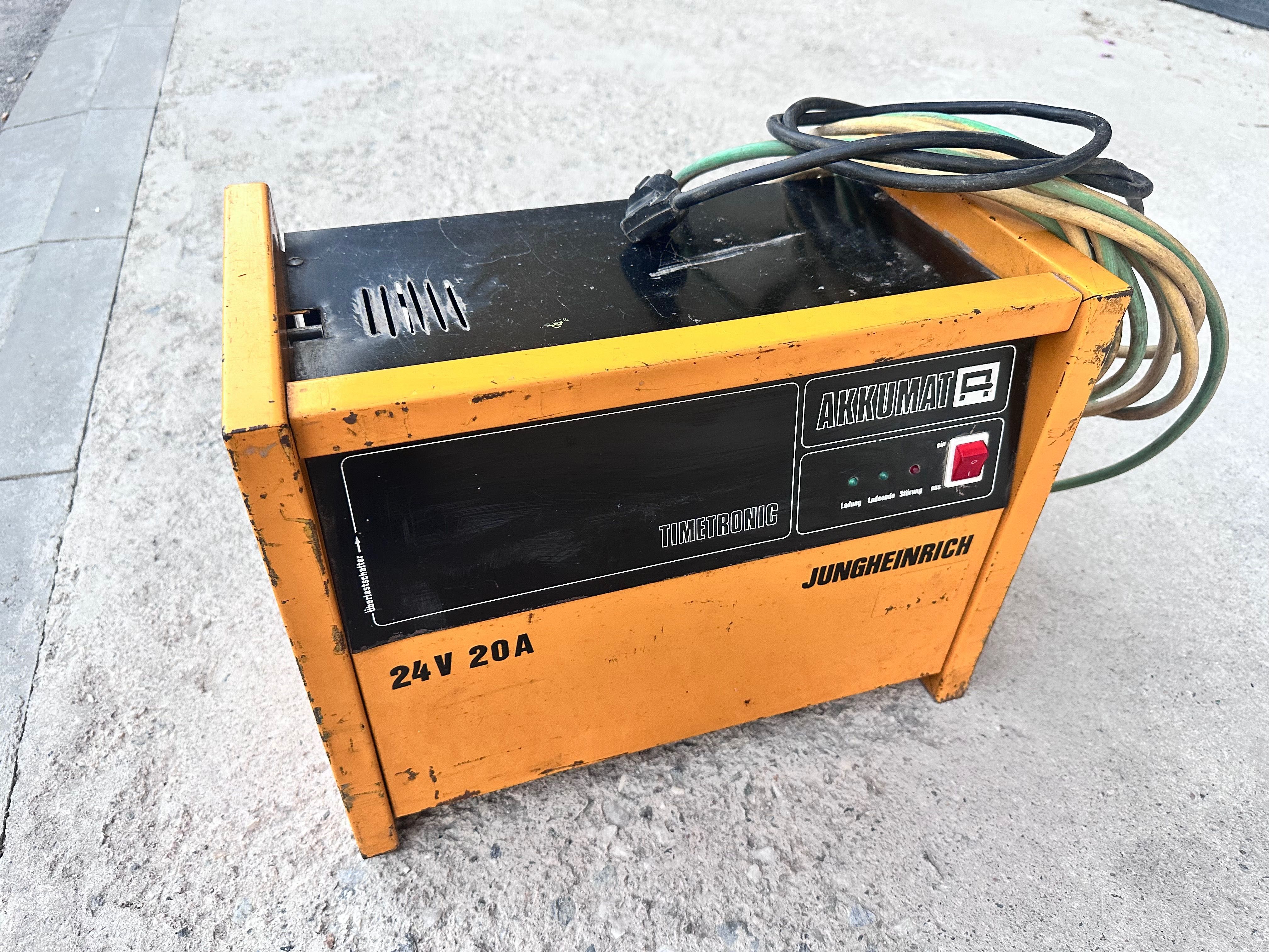 Akkumat Timetronik 24v/20A