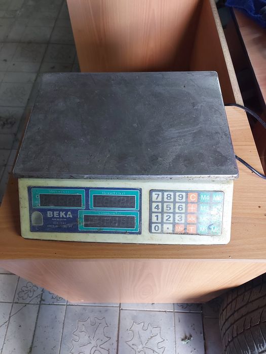 Продам весы торговые электронные Китай