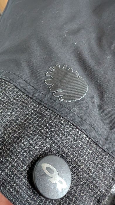 Pantaloni hardshell goretex