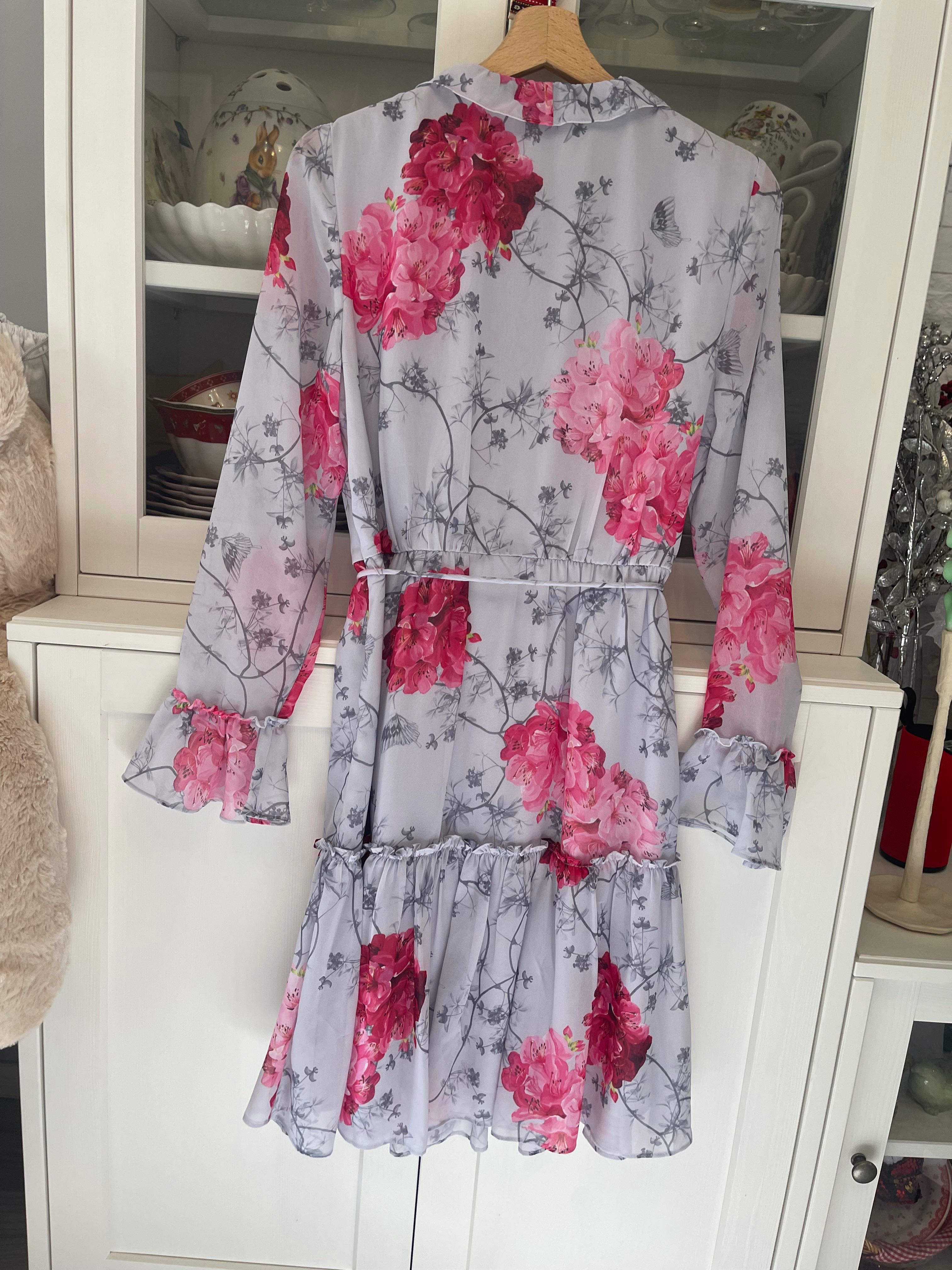 Дамска рокля на TED BAKER