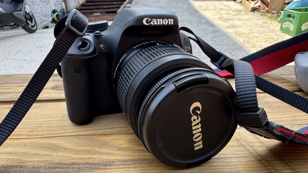 Фотоапарат CANON 600d