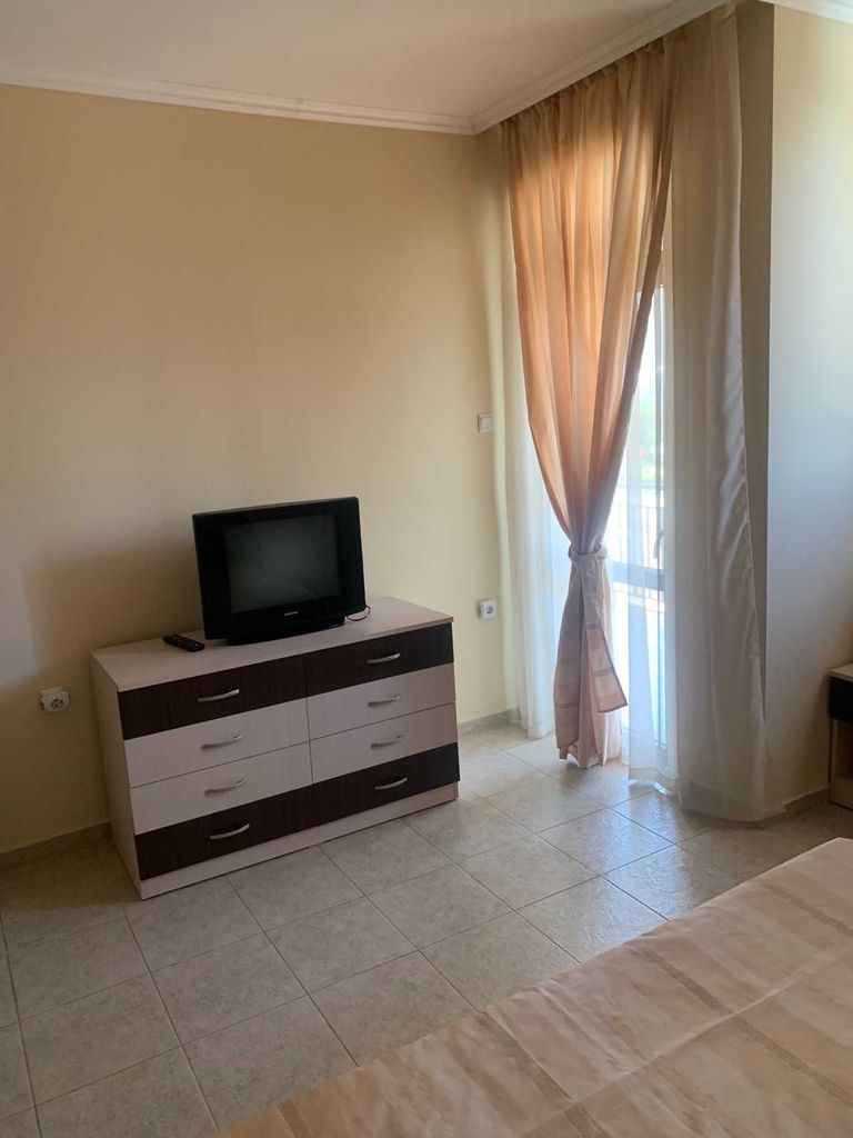 Дава се под наем Двустаен апартамент в Свети Влас - 70 кв.м за 255 € - Снимка #7