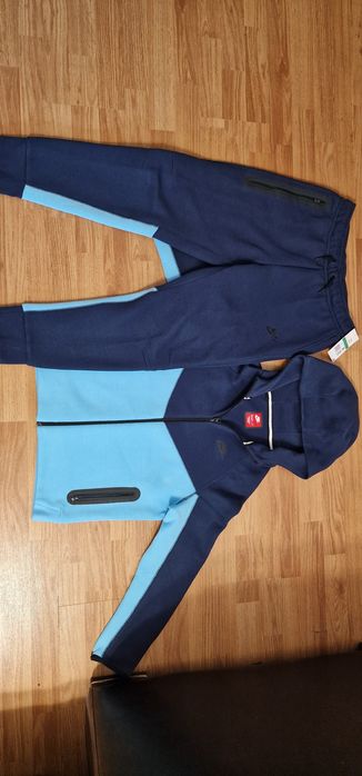 Trening Nike original nou