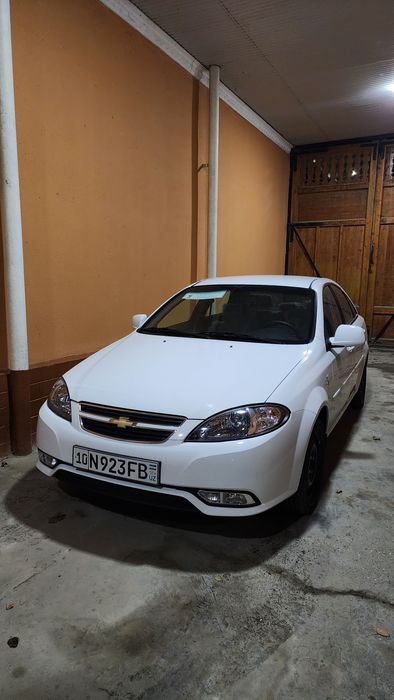 Bez probeg Gentra mexanika metan  abs obogrevlisi