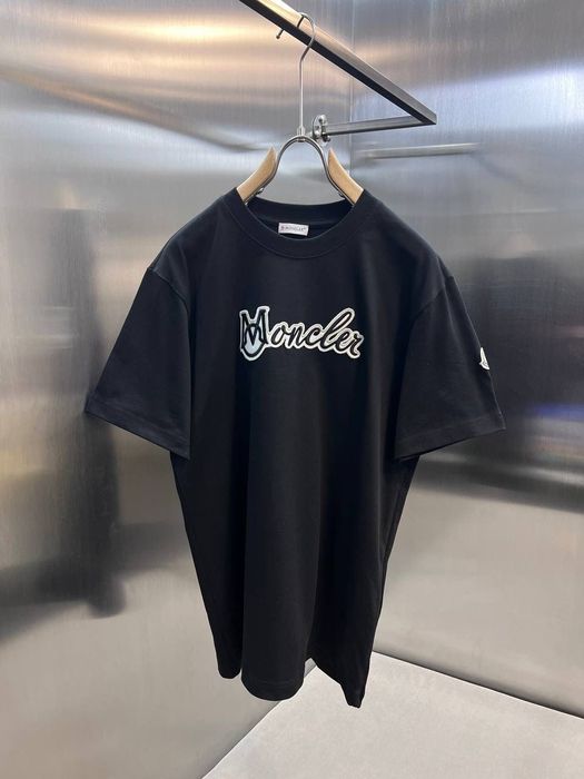 Мъжки тениски различни модели