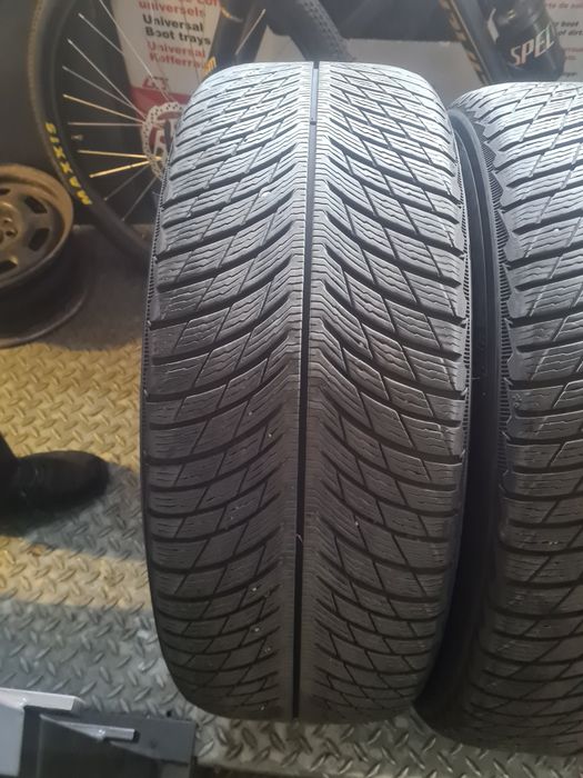Продавам Зимни Гуми Мишлен
