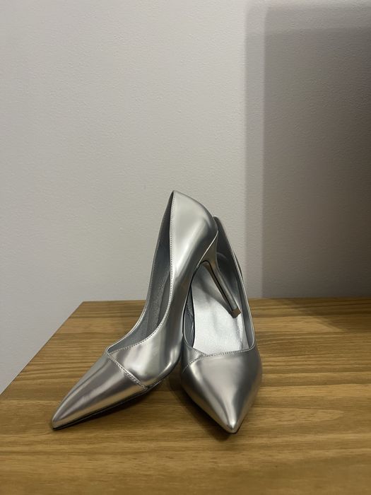 Pantofi cu Toc Argintii