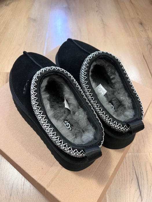 Зимни обувки UGG