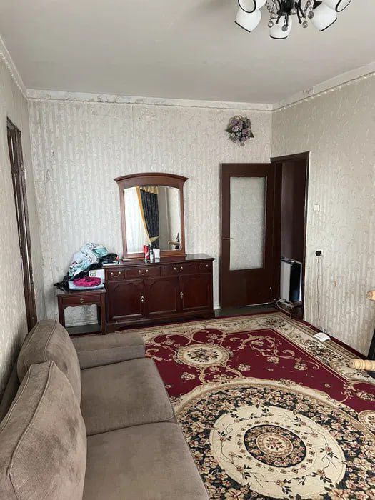 Продаётся 3-х комнатная квартира в Сергели 7