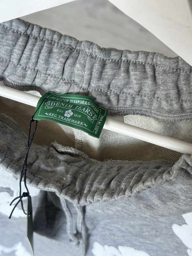 Denim Tears Pantaloni scurti trapstar syna amiri