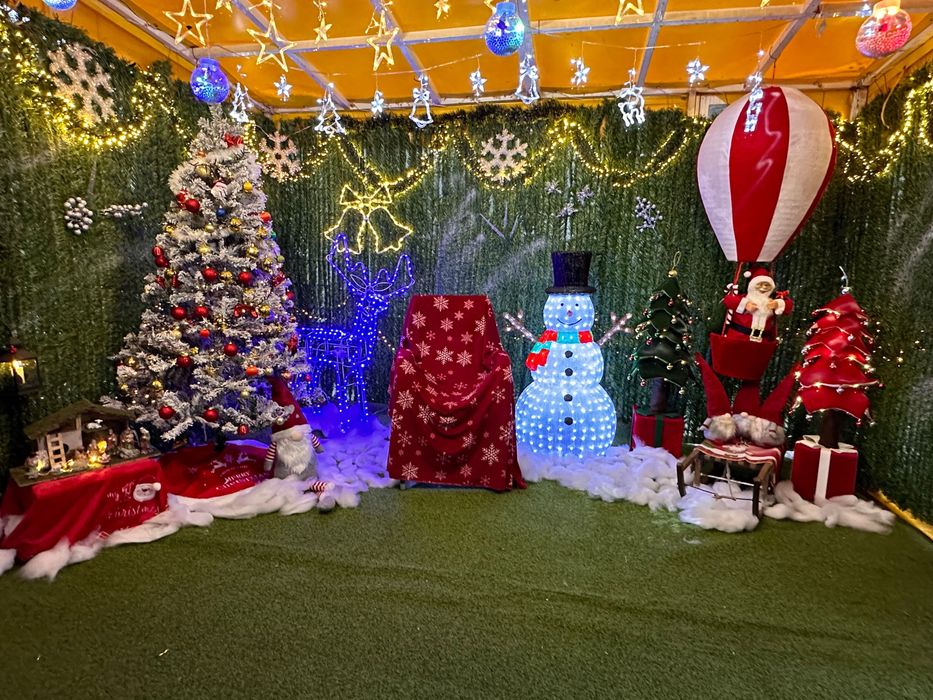 Продавам коледна украса