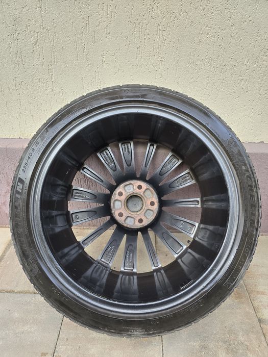 Anvelope iarna 235/40/R19, 2 Bridgestone/ 2 Michelin