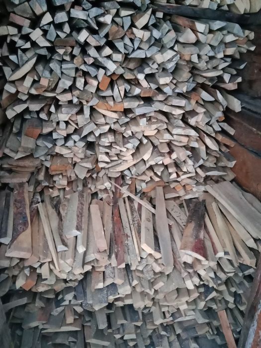 Дрова мешках сухие