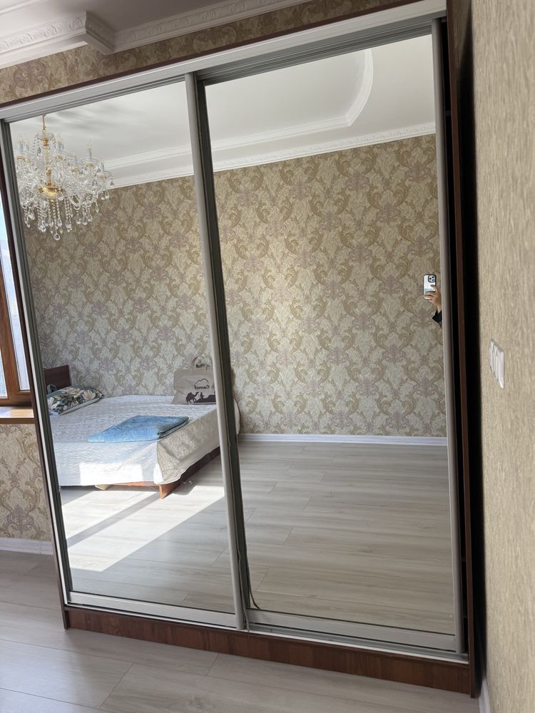 Спальний гарнитур