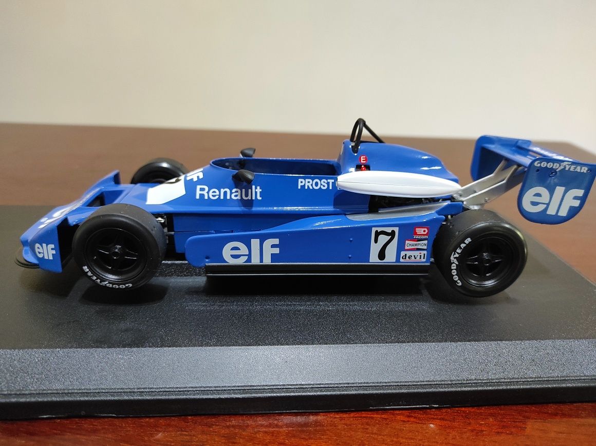 Machetă 1:18 Formula 1 Renault Elf.