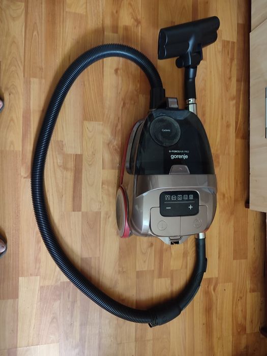 Aspirator Gorenje 700 watti