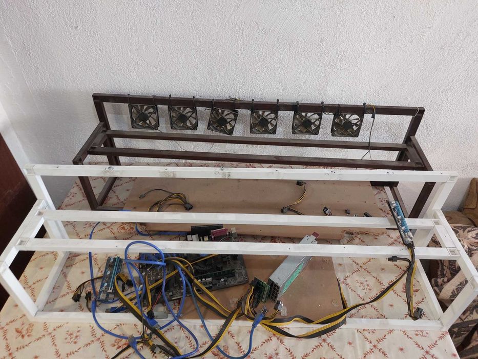 Дънна платка за компютър ASRock