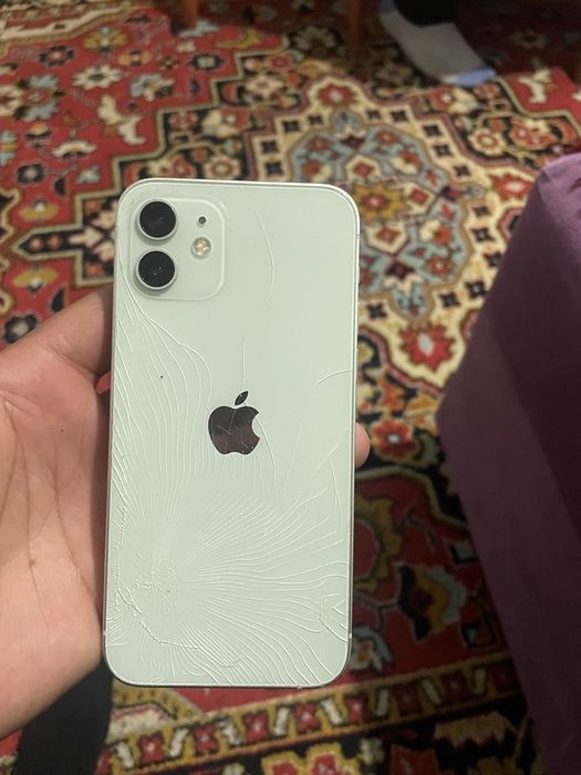 Айфон 12 128/72%