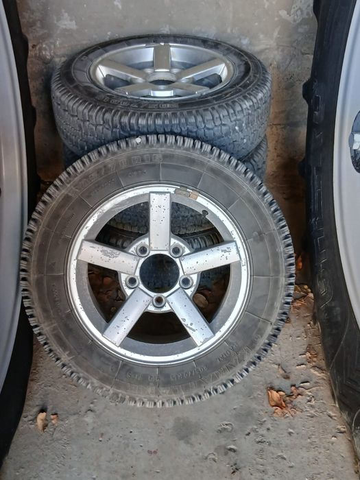 Диски и шины R16 в сборе