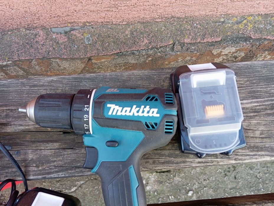 Зеги и Винтоверт на Макита чисто нови