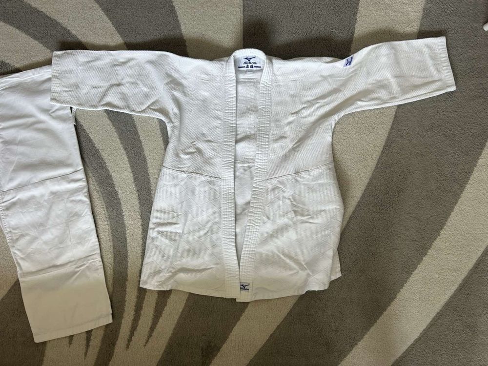 Кимоно за джудо и джиу-джитсу Mizuno