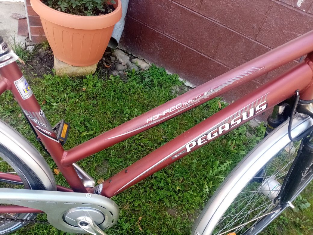 Bicicleta damă Pegasus roti 28