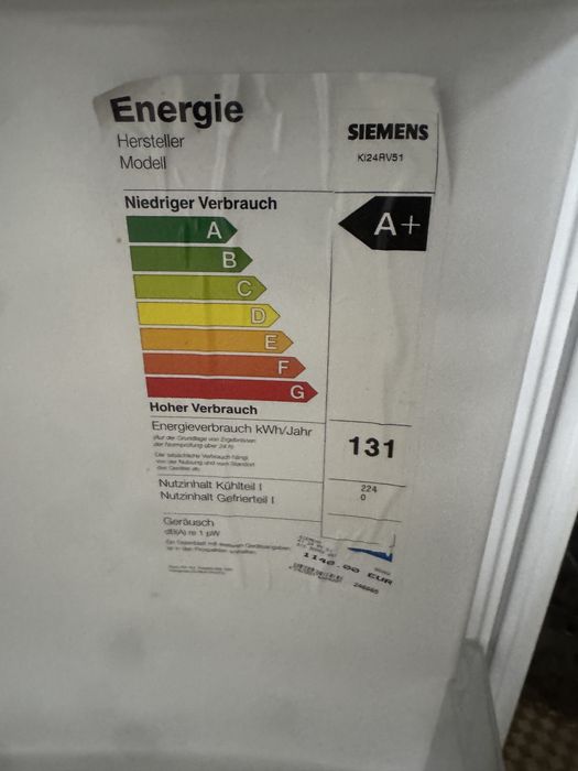 FRIGIDER PREMIUM NOU Siemens  Incorporabil H 122cm pret magazin 1140 €