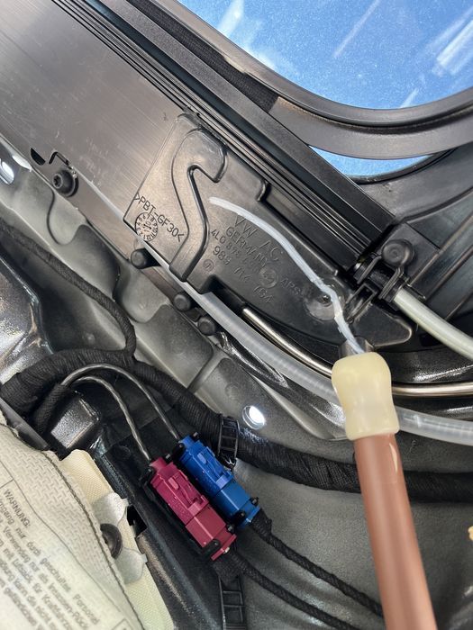 Trapa panoramica Audi Q7 4L Facelift 2011 completa cu jaluzele negre