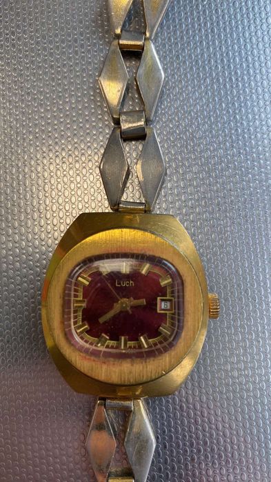 Luch руски часовкин