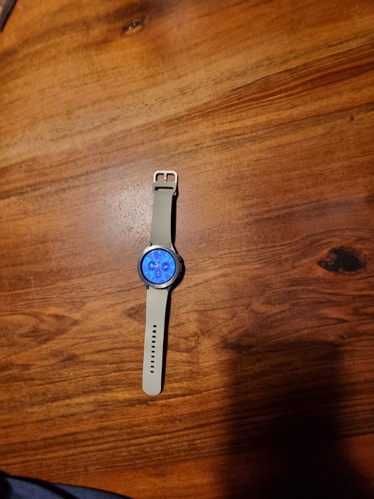 Samsung Galaxy Watch 4 Classic